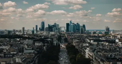 « Une enquête publique en aout c’est du mépris des citoyens » Céline Scornavacca porte parole du collectif AutreCOM