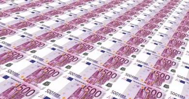 50.000 euros par mois en Ligue 2, son départ est urgent